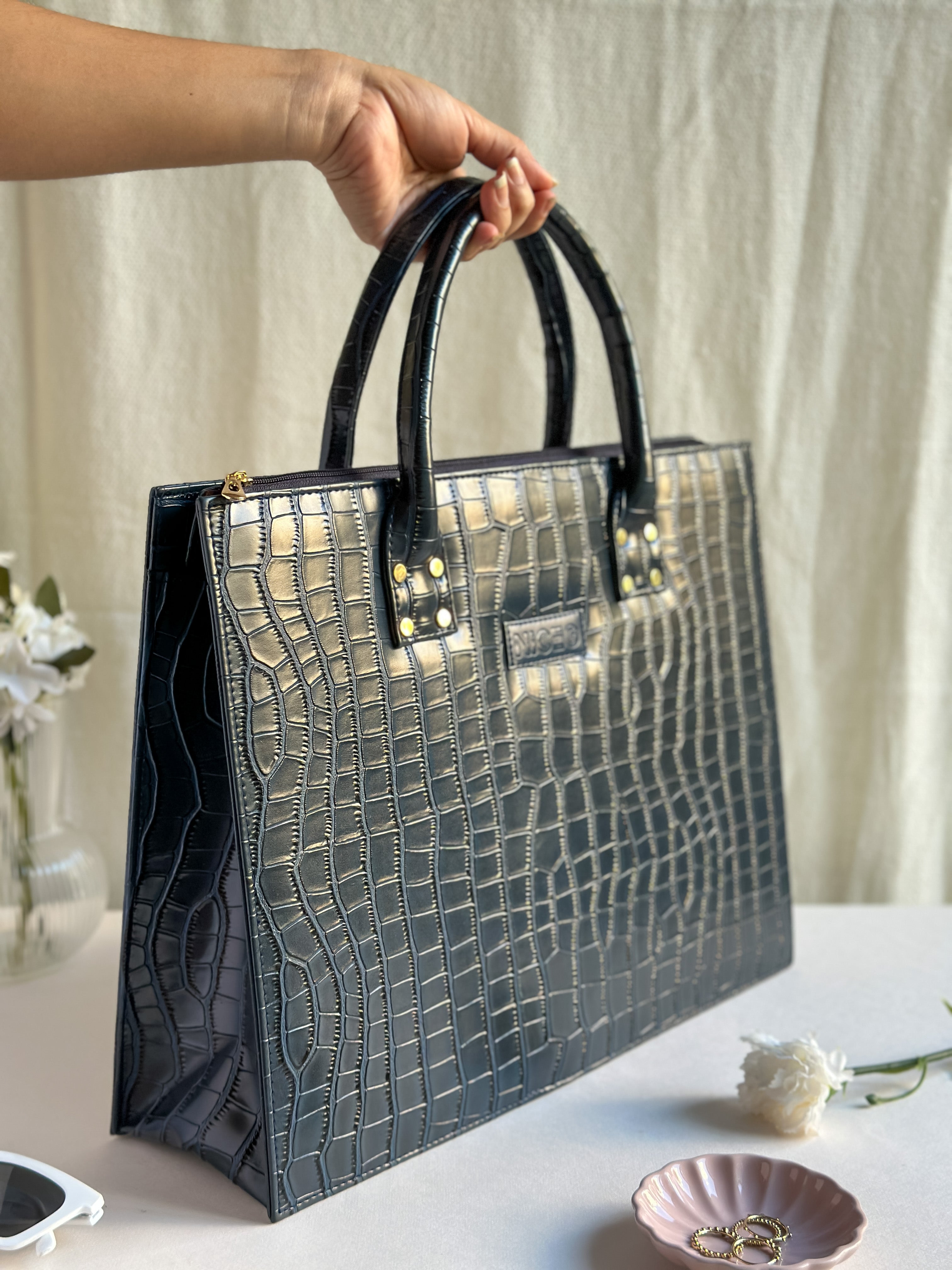 Croc Luxe Tote – Structured Work Bag – Black